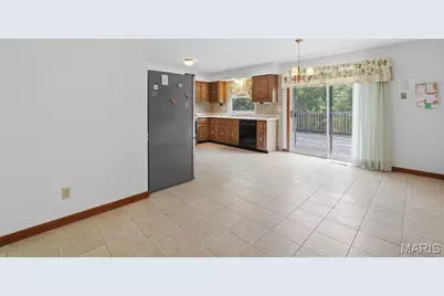 4472 Pinyon Jay Court, Saint Louis, MO 63128 - Photo 9
