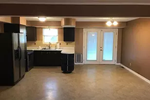 855 Patio Ct, Saint Louis, MO 63129 - Photo 5