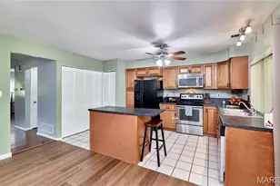 2617 Hampton Rd, Saint Charles, MO 63303 - Photo 9