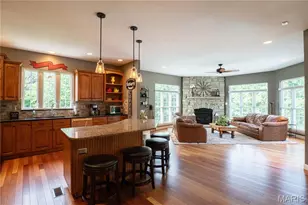 320 Nicole Ct, Troy, MO 63379 - Photo 9