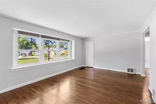 9427 Atwood Dr, Affton, MO 63123 - Photo 7