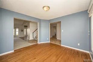 2215 Wild Pigeon Dr, O'Fallon, MO 63368 - Photo 9