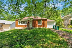 8135 Bloom Dr, Saint Louis, MO 63114 - Photo 3