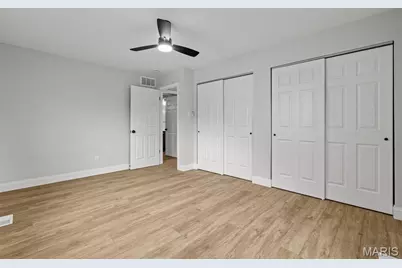 11304 De Runtz Avenue, Maryland Heights, MO 63043 - Photo 23