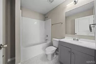 9931 S Broadway, Saint Louis, MO 63125 - Photo 15