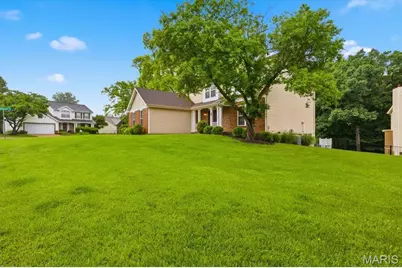 20 Greystoke Court, Ballwin, MO 63021 - Photo 3
