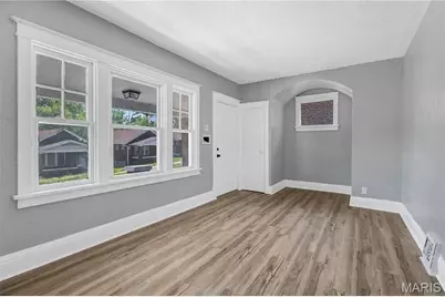 5721 Floy Avenue, Saint Louis, MO 63136 - Photo 5