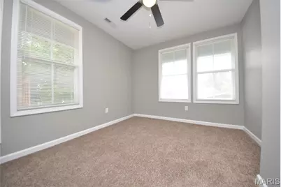 502 S Linn Avenue, Wentzville, MO 63385 - Photo 29
