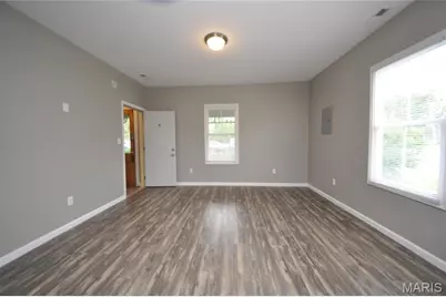 502 S Linn Avenue, Wentzville, MO 63385 - Photo 7