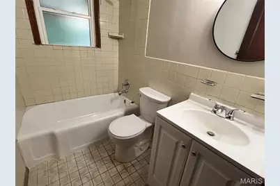 9525 Marlowe Avenue, Overland, MO 63114 - Photo 7