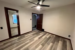 9525 Marlowe Ave, Overland, MO 63114 - Photo 11