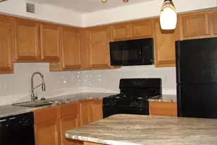 1380 Willow Brook Cove Ct, Creve Coeur, MO 63146 - Photo 3