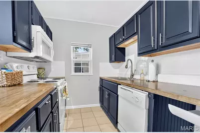 4166 Schiller Place, Saint Louis, MO 63116 - Photo 7