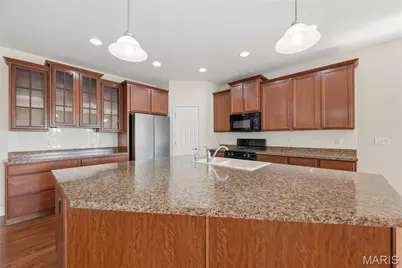 1236 Emerald Gardens Drive, Saint Peters, MO 63376 - Photo 15