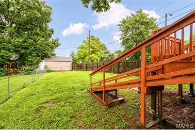 7101 Lindenwood Place, Saint Louis, MO 63109 - Photo 29