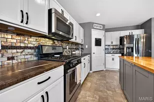 225 Flint Brook Dr, O'Fallon, MO 63366 - Photo 29