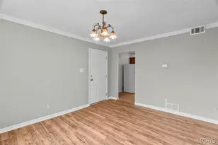 4540 Morgan Ford Rd, Saint Louis, MO 63116 - Photo 9