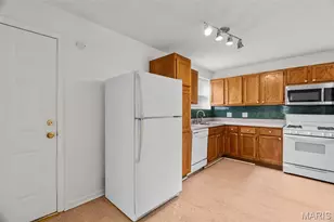 4540 Morgan Ford Rd, Saint Louis, MO 63116 - Photo 13