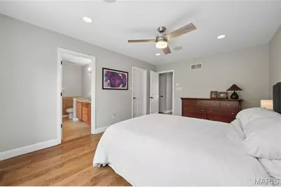 9318 Kenneth Place, Saint Louis, MO 63132 - Photo 19