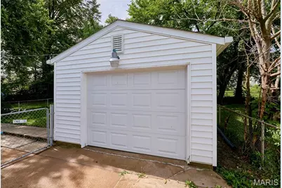 10220 Baltimore Avenue, Saint Ann, MO 63074 - Photo 21