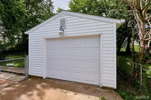 10220 Baltimore Ave, Saint Ann, MO 63074 - Photo 21