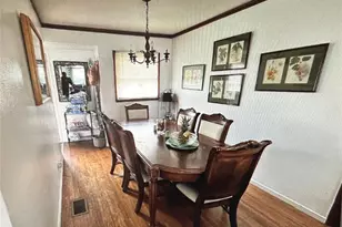 308 Crawford Rd, Saint Louis, MO 63137 - Photo 5