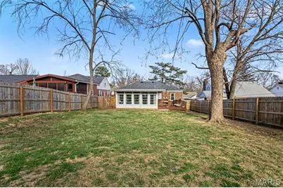 819 Blossom Lane, Rock Hill, MO 63119 - Photo 23