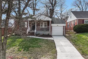 819 Blossom Ln, Rock Hill, MO 63119 - Photo 5