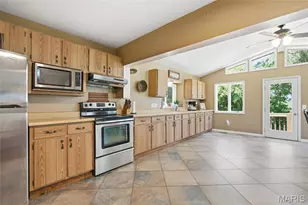 107 Red Deer Ln, O'Fallon, MO 63366 - Photo 25