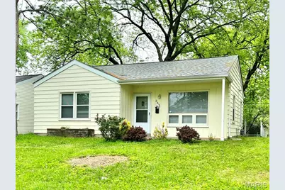 260 Brackleigh, Florissant, MO 63031 - Photo 1