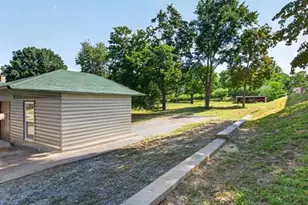 310 Cliff Cave Rd, Saint Louis, MO 63129 - Photo 73