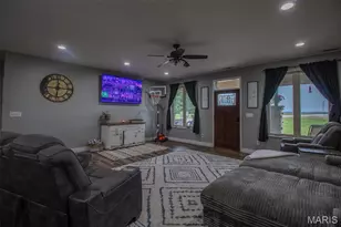 10076 Puckett Rd, Potosi, MO 63660 - Photo 9