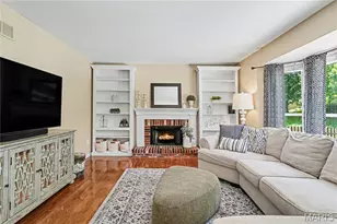16130 Port of Nantucket Dr, Grover, MO 63040 - Photo 7