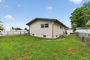 3301 Ave H, Saint Louis, MO 63125 - Photo 27