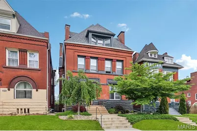 4253 Washington Boulevard #D, Saint Louis, MO 63108 - Photo 1