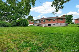 11820 Parklind Dr, Sunset Hills, MO 63127 - Photo 41