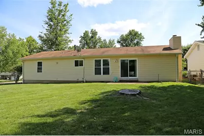 4221 Meadowgreen Trails Drive, Saint Louis, MO 63129 - Photo 19