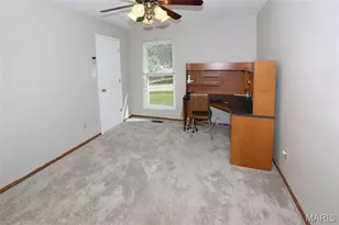 4221 Meadowgreen Trails Dr, Saint Louis, MO 63129 - Photo 17