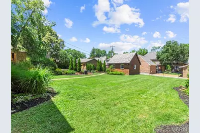 3873 Holly Hills Boulevard, Saint Louis, MO 63116 - Photo 25