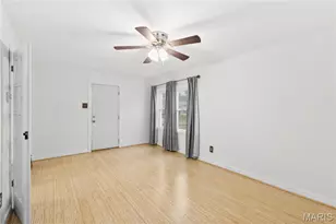 3557 St Joachim Ln, Saint Ann, MO 63074 - Photo 5