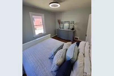 53 S Laclede Station Road, Webster Groves, MO 63119 - Photo 17