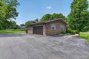 63 Lincord Dr, Saint Louis, MO 63128 - Photo 33