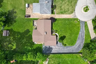 63 Lincord Dr, Saint Louis, MO 63128 - Photo 37