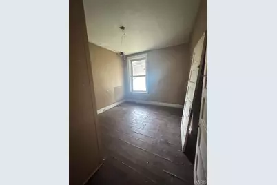 4224 N Florissant Avenue, Saint Louis, MO 63107 - Photo 7
