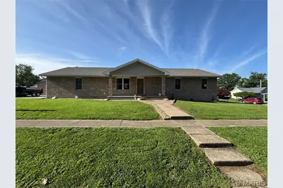 321 W Hamilton Street, Palmyra, MO 63461 - Photo 1