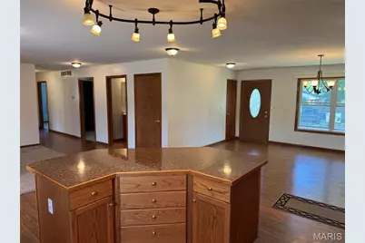 321 W Hamilton Street, Palmyra, MO 63461 - Photo 17