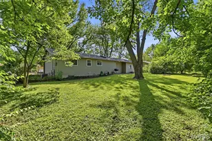 1901 Croftdale Dr, Florissant, MO 63031 - Photo 27