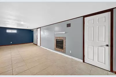 7433 Morganford Road, Saint Louis, MO 63116 - Photo 17