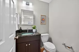 800 Bridlebrook Ln, Kirkwood, MO 63122 - Photo 7