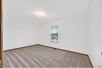4046 Cambridge Crossing Drive, Saint Charles, MO 63304 - Photo 15